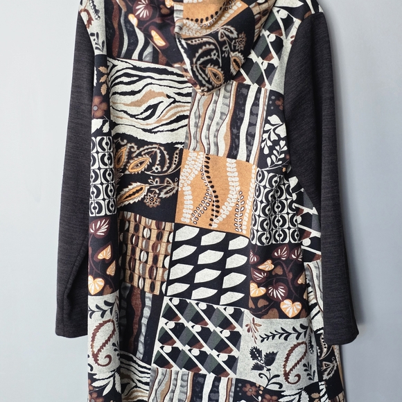 Long-sleeve, hooded asymmetrical zip-up jacket.  Patchwork design. - Picture 4 of 8